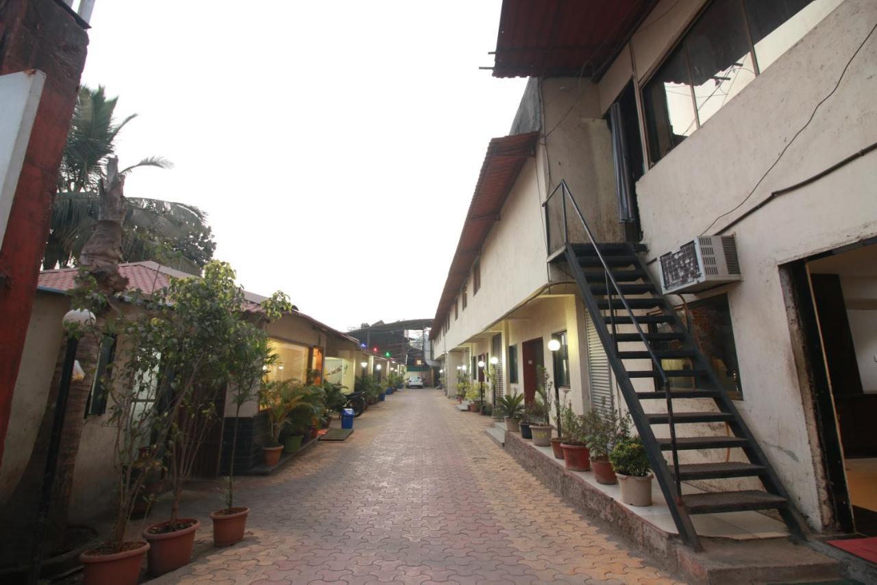 Hotel Nest Inn Residency Bhiwandi Exterior photo